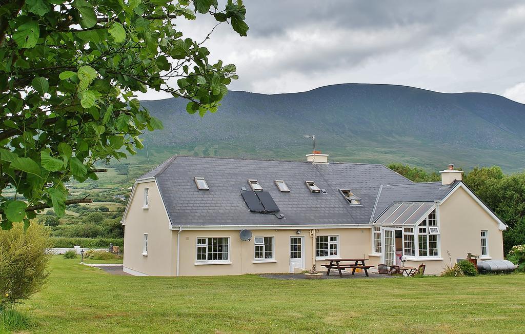 Strand'S End House Rooms Only, No Breakfast Served Cahersiveen Exterior foto