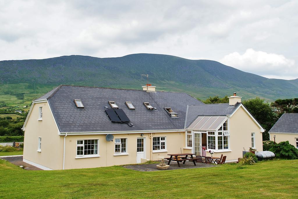 Strand'S End House Rooms Only, No Breakfast Served Cahersiveen Exterior foto